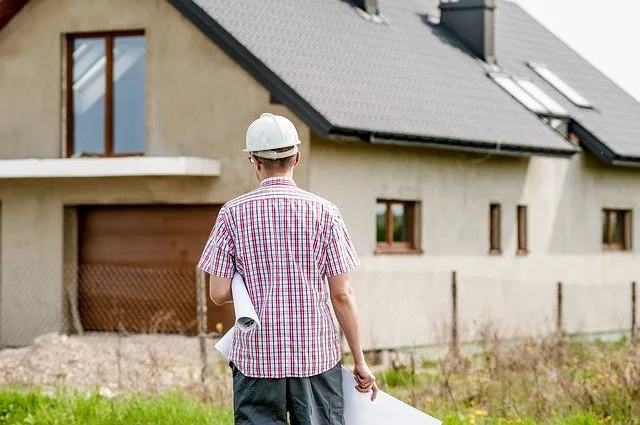 Ile zarabia architekt w kraju i za granicą?